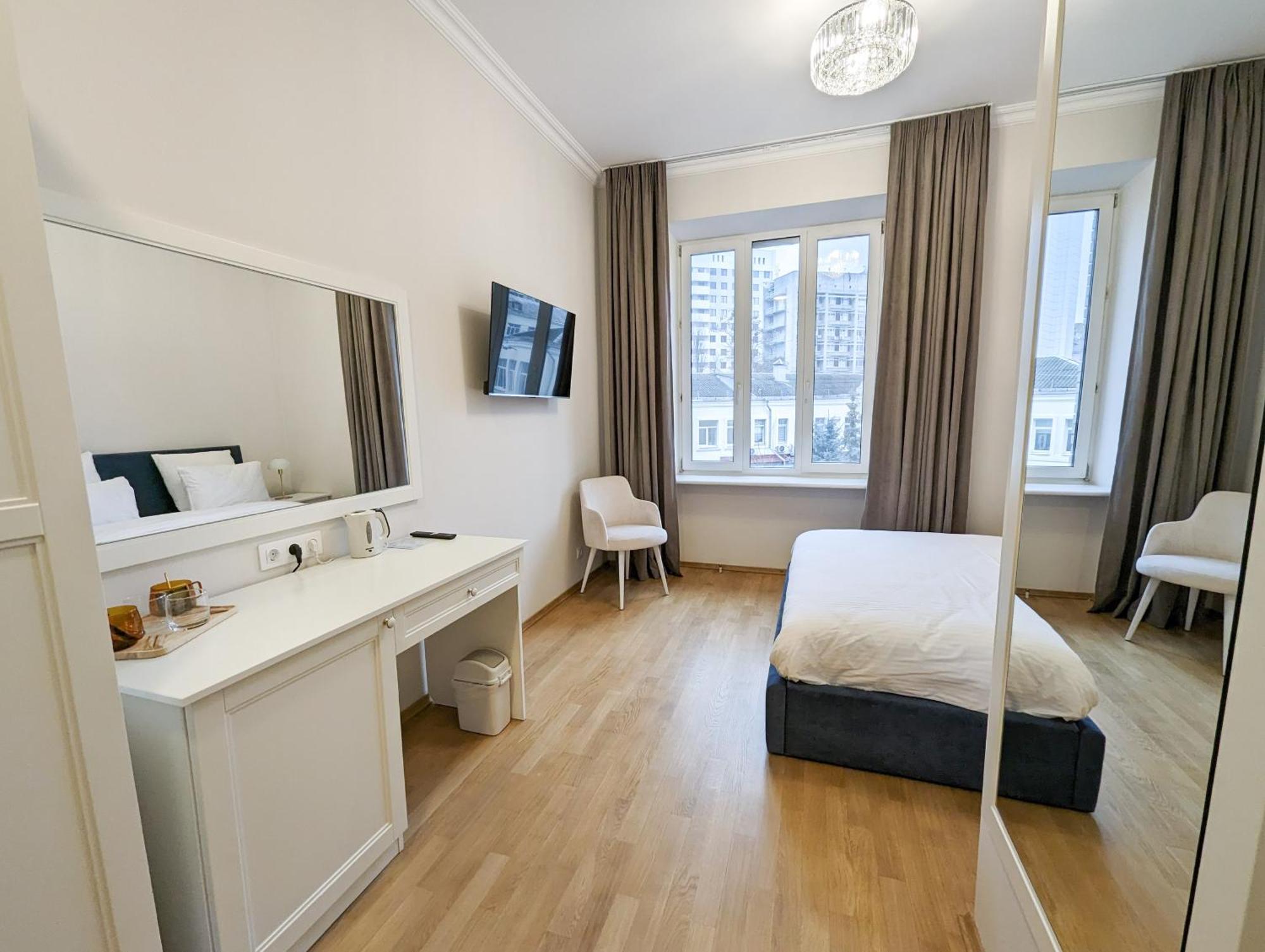 Kyiv Honchara Hotel Eksteriør bilde