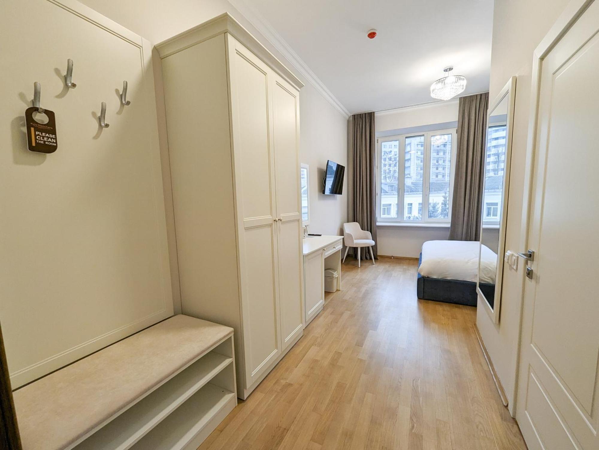 Kyiv Honchara Hotel Eksteriør bilde